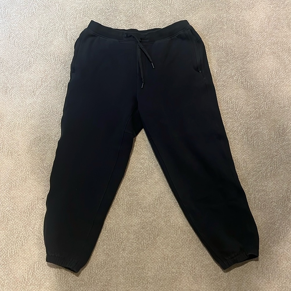 Lululemon steady state jogger